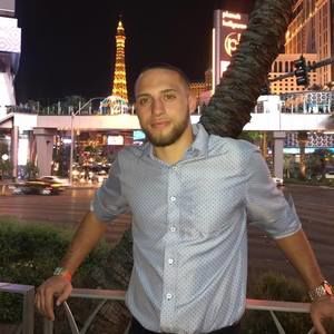 Meet your Posher, Jonathan